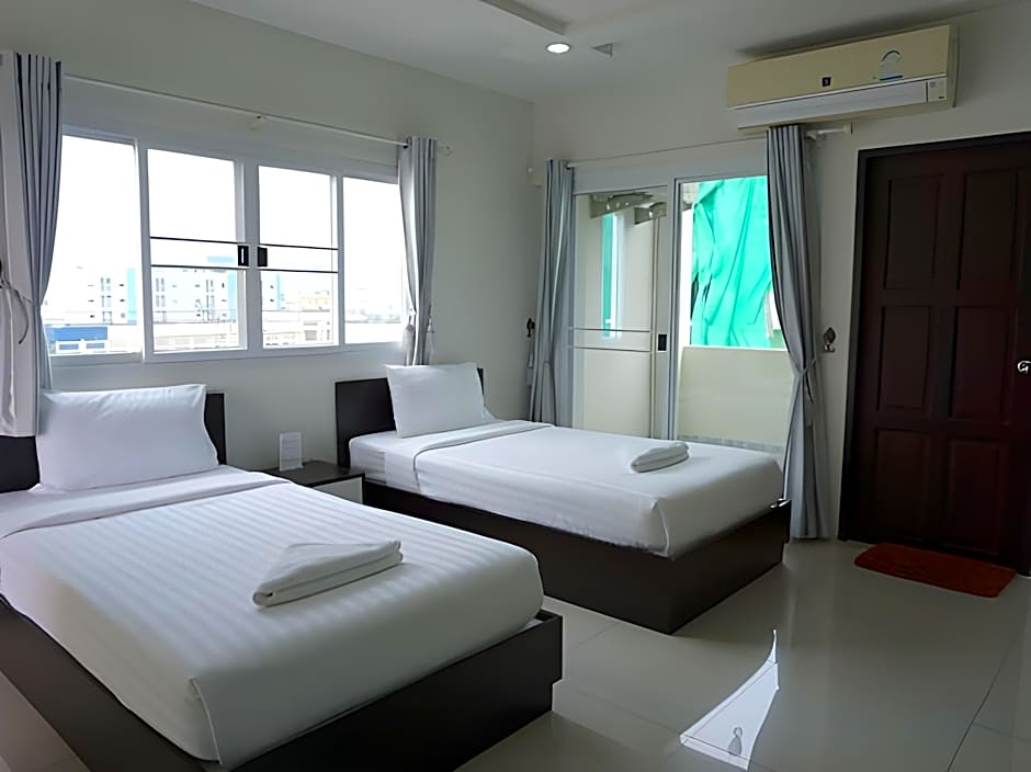 Hua Hin Irooms Hotel