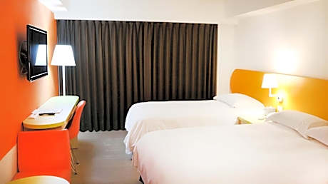 Triple Room - Basement (No Window)