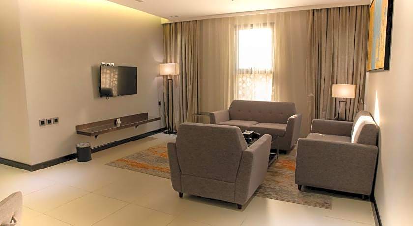 Iris Boutique Taif Heart