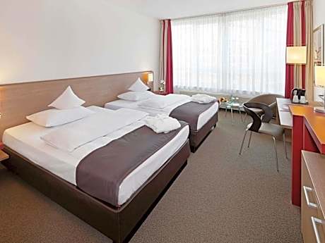 Premium 2 Queen Beds