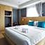 Theorie Hotel Sukhumvit 107 by SLH