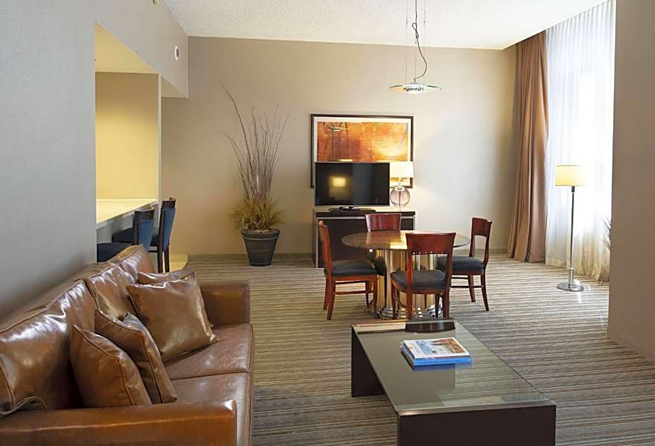 The Clyde Hotel