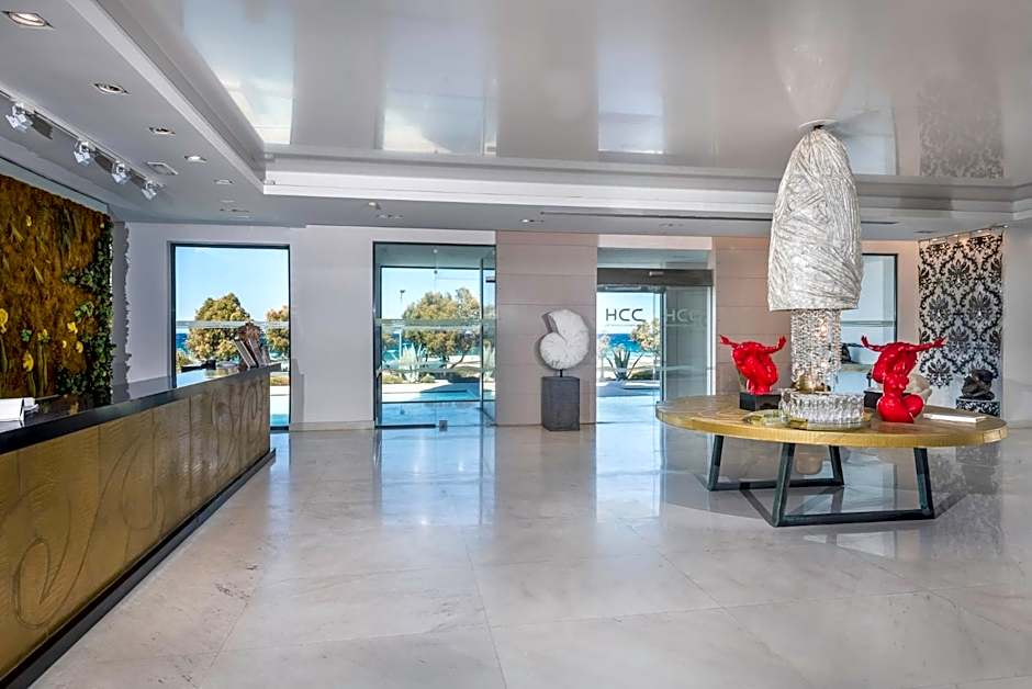 Diamond Deluxe Hotel - Adults Only