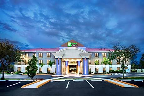 Holiday Inn Express & Suites Sebring By IHG