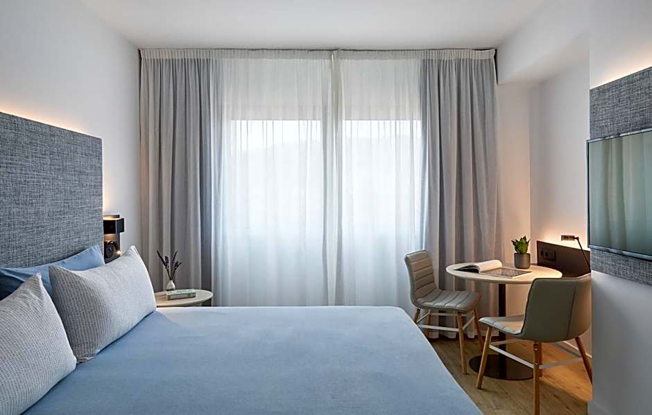 INNSiDE Barcelona Apolo