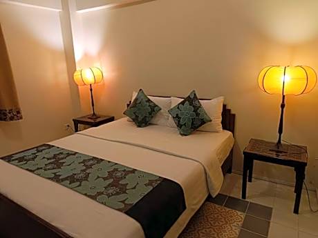 Double Room with Pool View