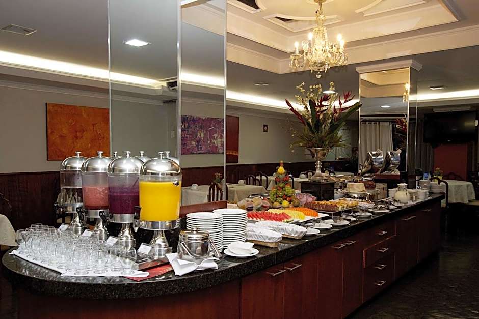 Bristol Exceler Plaza Hotel