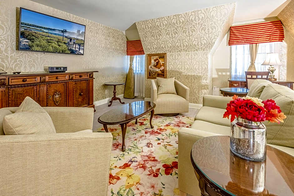 Red Coach Inn