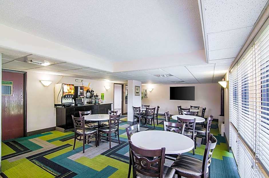 Quality Inn near University of Mobile