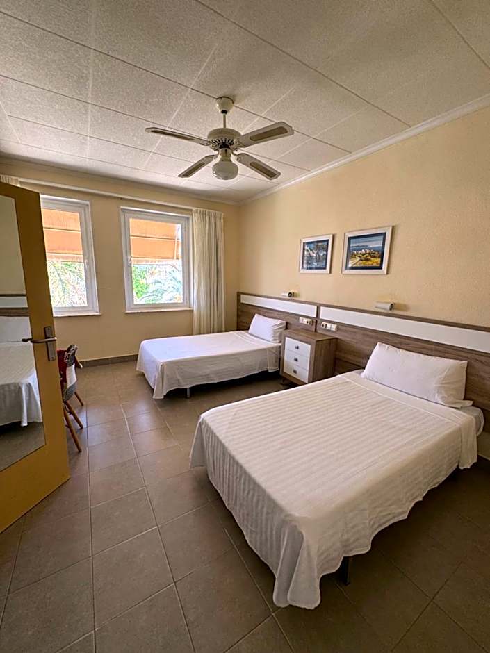 Hotel Bahia by ALEGRIA