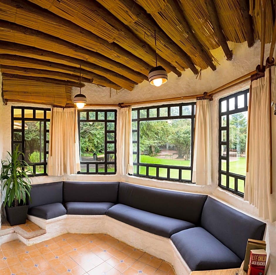 Hotel Bosques del Sol Suites