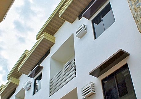 RedDoorz Hostel @ St. Paul Village LapuLapu