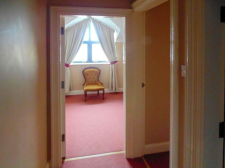 Óstán Oileán Acla