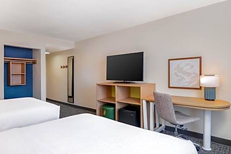 Queen Room with Two Queen Beds