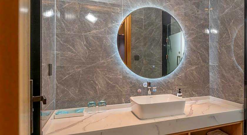 Holiday Inn Express Huangshi Cihu Lake By IHG