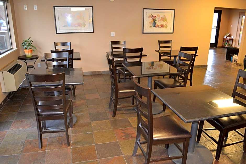 Pepper Tree Inn
