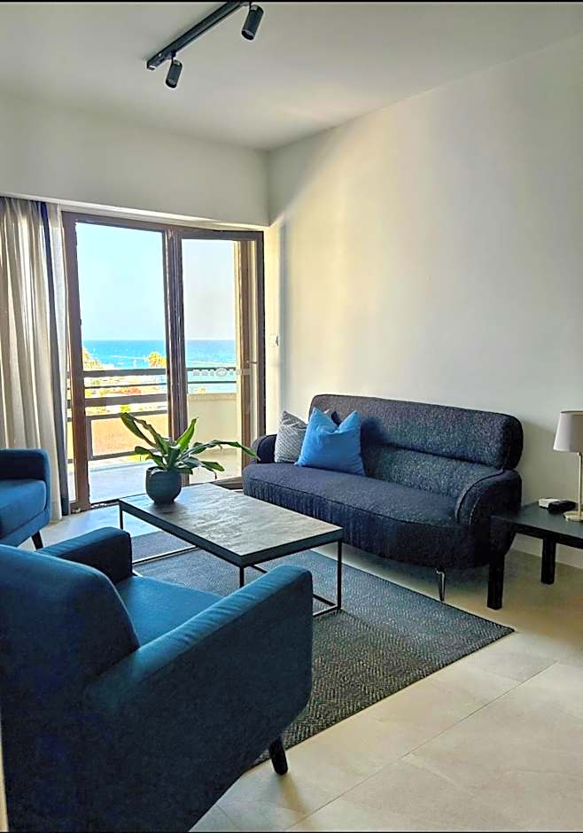 Pigeon Beach Hotel Apartments