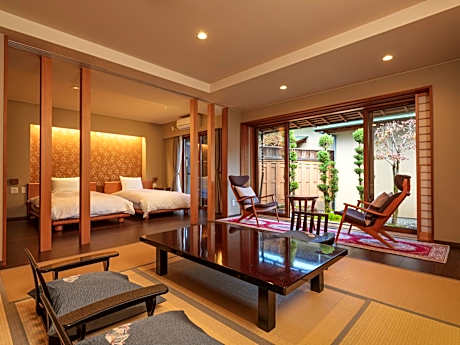 Standard Family Room