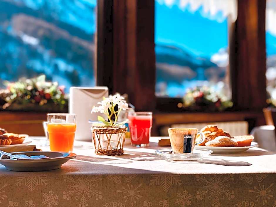 Hotel Piccolo Chalet