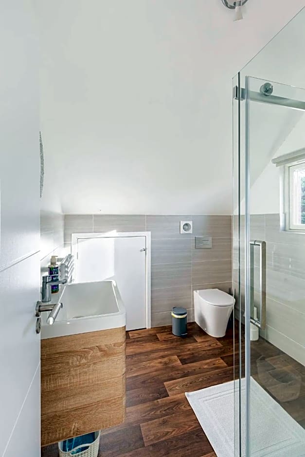 The Bamboo Lodge - B&B / self-catered apartment