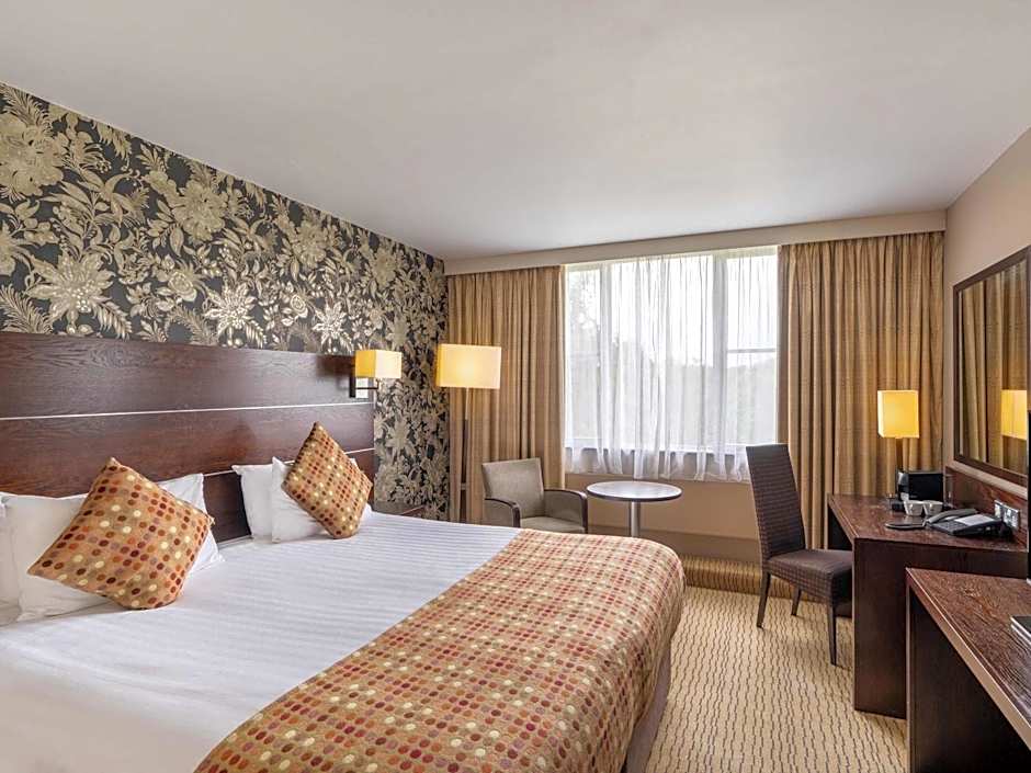 Mercure Maidstone Great Danes Hotel