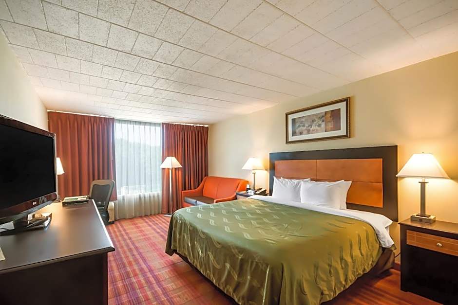 Chester hotel and Conference Center