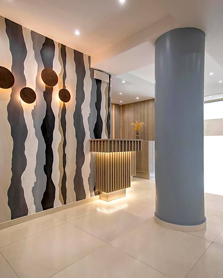 Phidias Piraeus Hotel