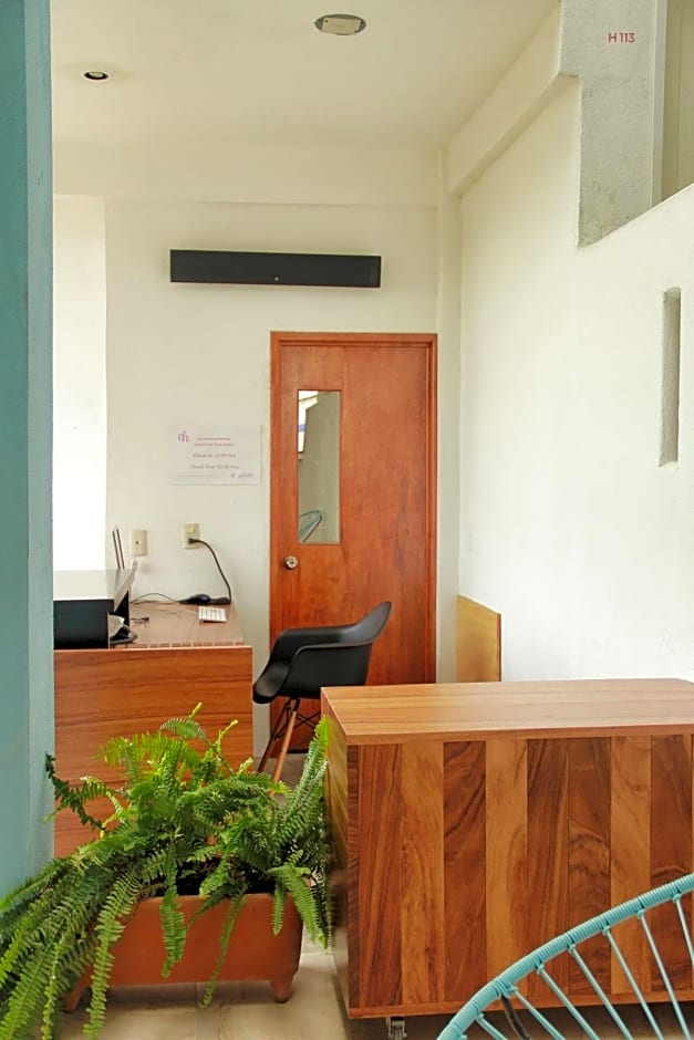 DuHotel