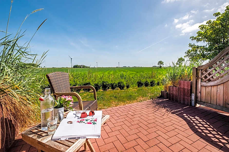 Hotel Pharisäerhof - DAS Hundehotel auf Nordstrand mit Restaurant und Café