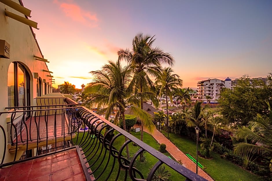 Flamingo Vallarta Hotel & Marina