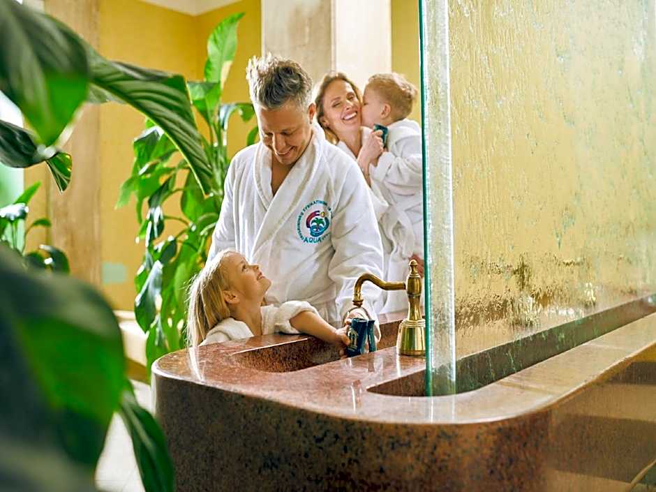 Aqua Center Apartments