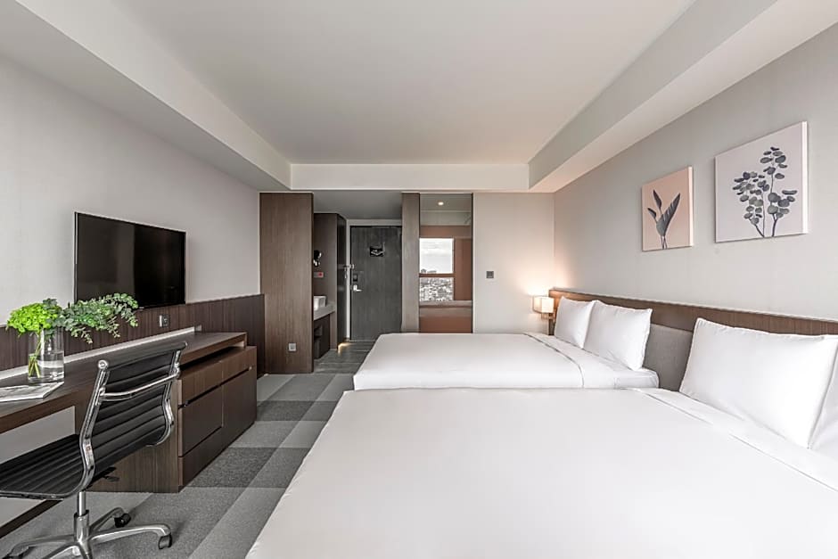 Lakeshore Hotel Tainan