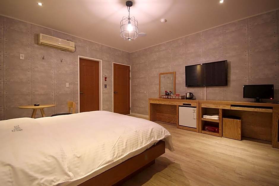 Gimhae Jangyu Check hotel