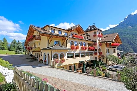 Family Hotel La Grotta