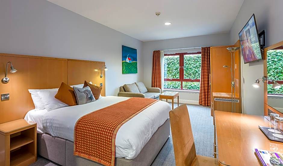 High Range Lodge Hotel