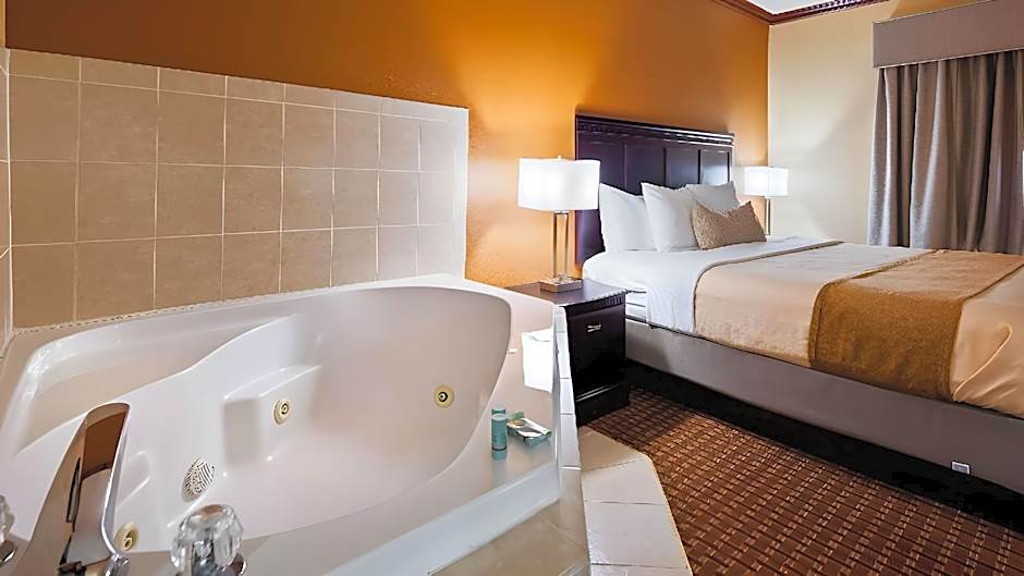 Best Western Granbury Inn & Suites