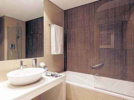 Privilege Double Room with Romantic Package