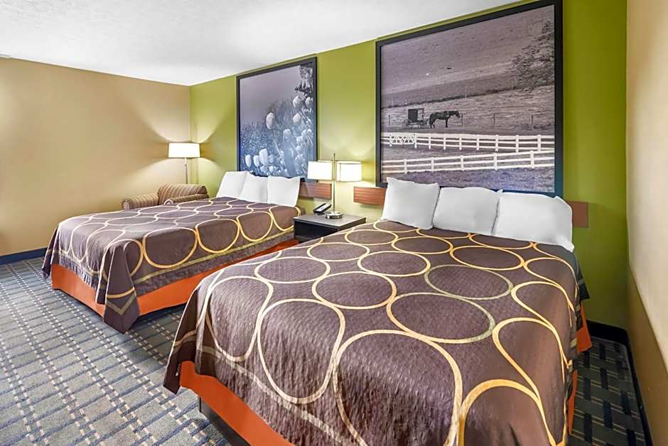 Super 8 by Wyndham Bellefontaine
