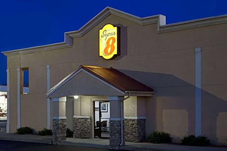 Super 8 by Wyndham Lafayette / Purdue Area