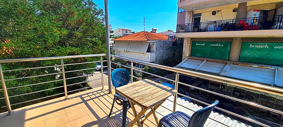 Veranda Rooms to Let