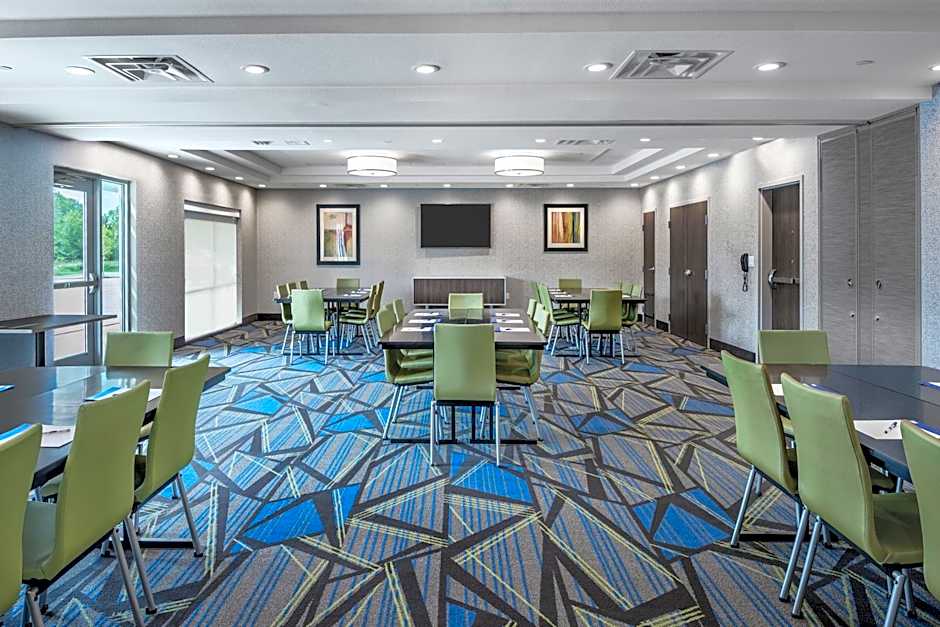 Holiday Inn Express & Suites Bryan - College Station By IHG