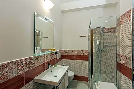 Triple Room with Private Bathroom