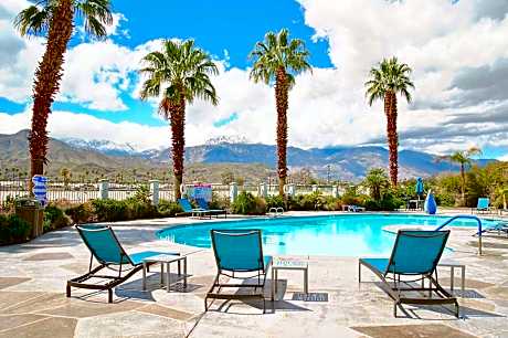 Hampton Inn & Suites Cathedral City