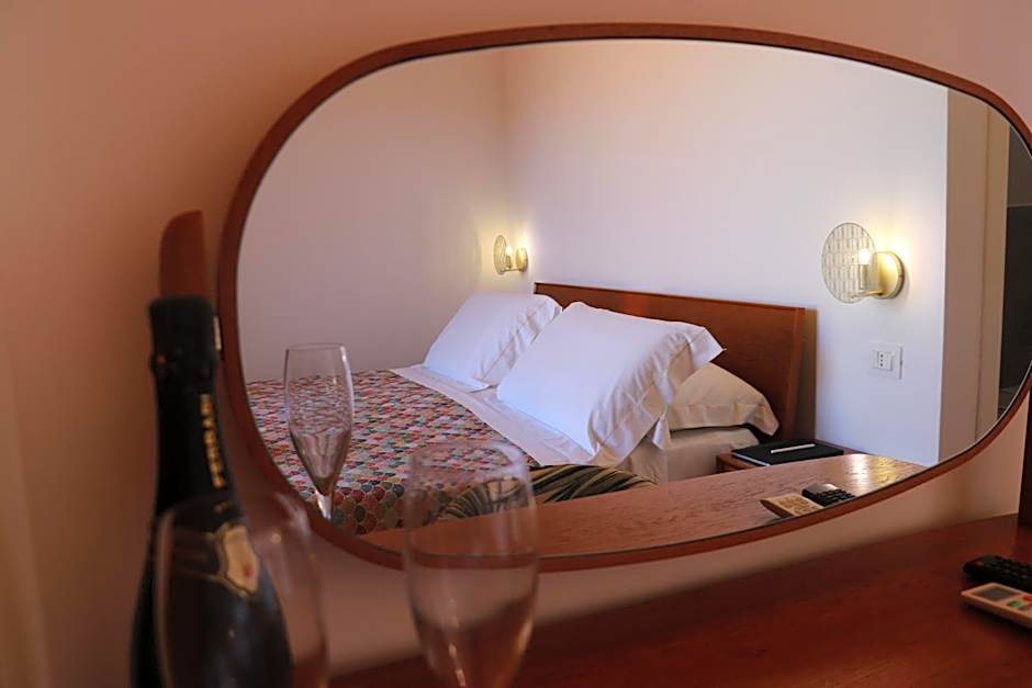 De LoCa Rooms