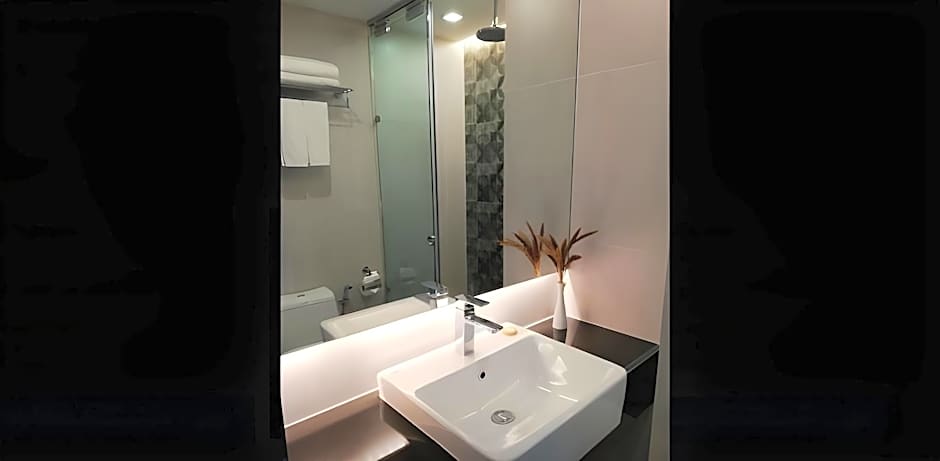 Aspira Gems Center Silom