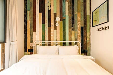 River View Double Bed