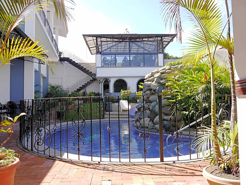 Hotel Santo Tomás