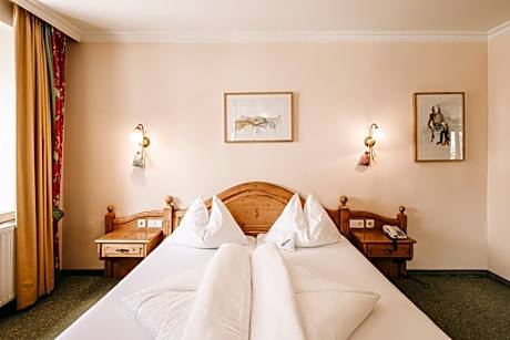 Romantic Double Room