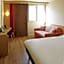 ibis Roanne