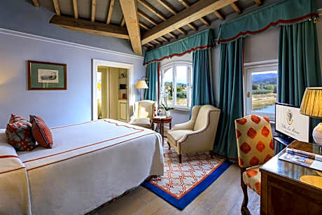 Deluxe Junior Suite